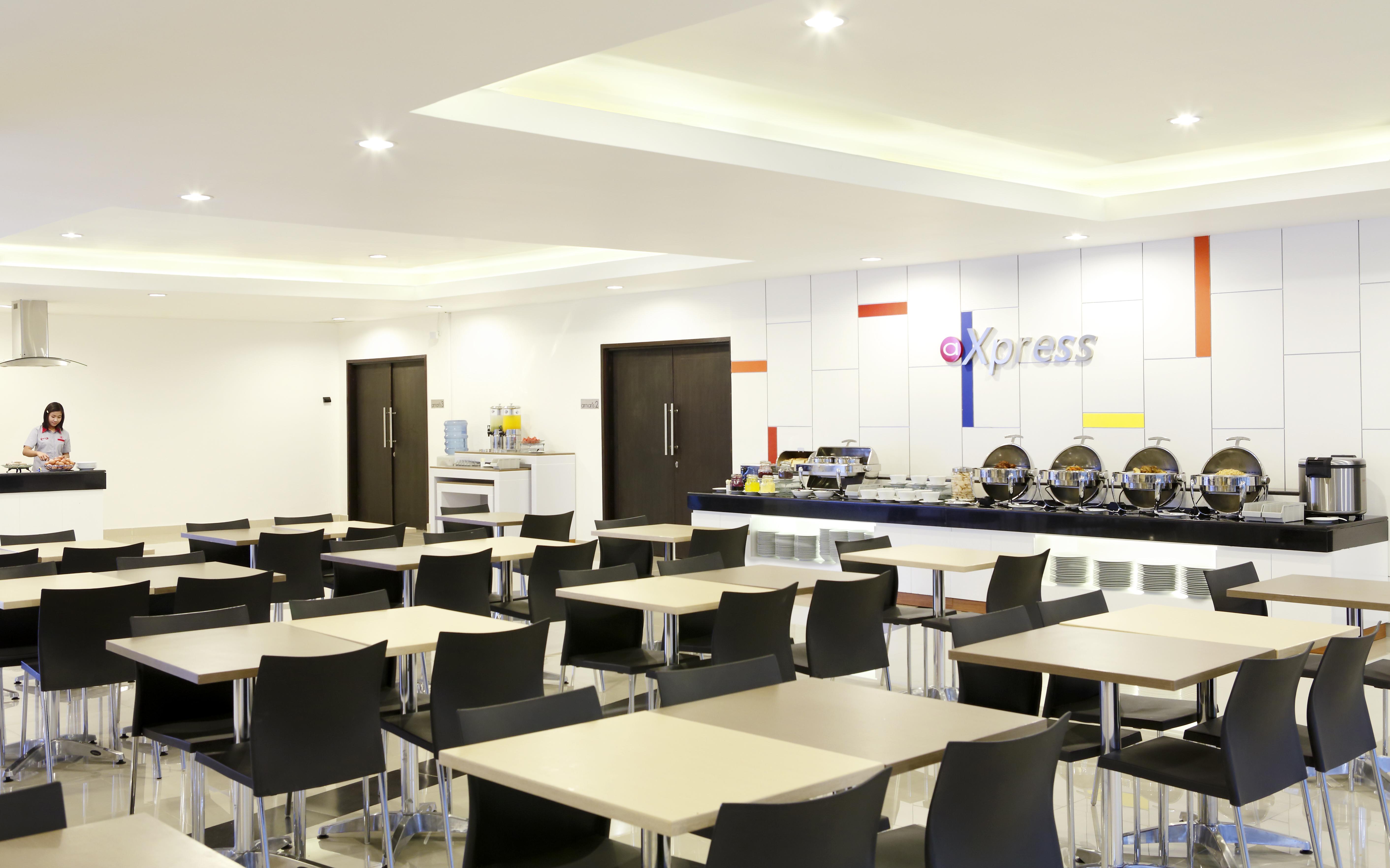 Amaris Hotel Ponorogo Εξωτερικό φωτογραφία