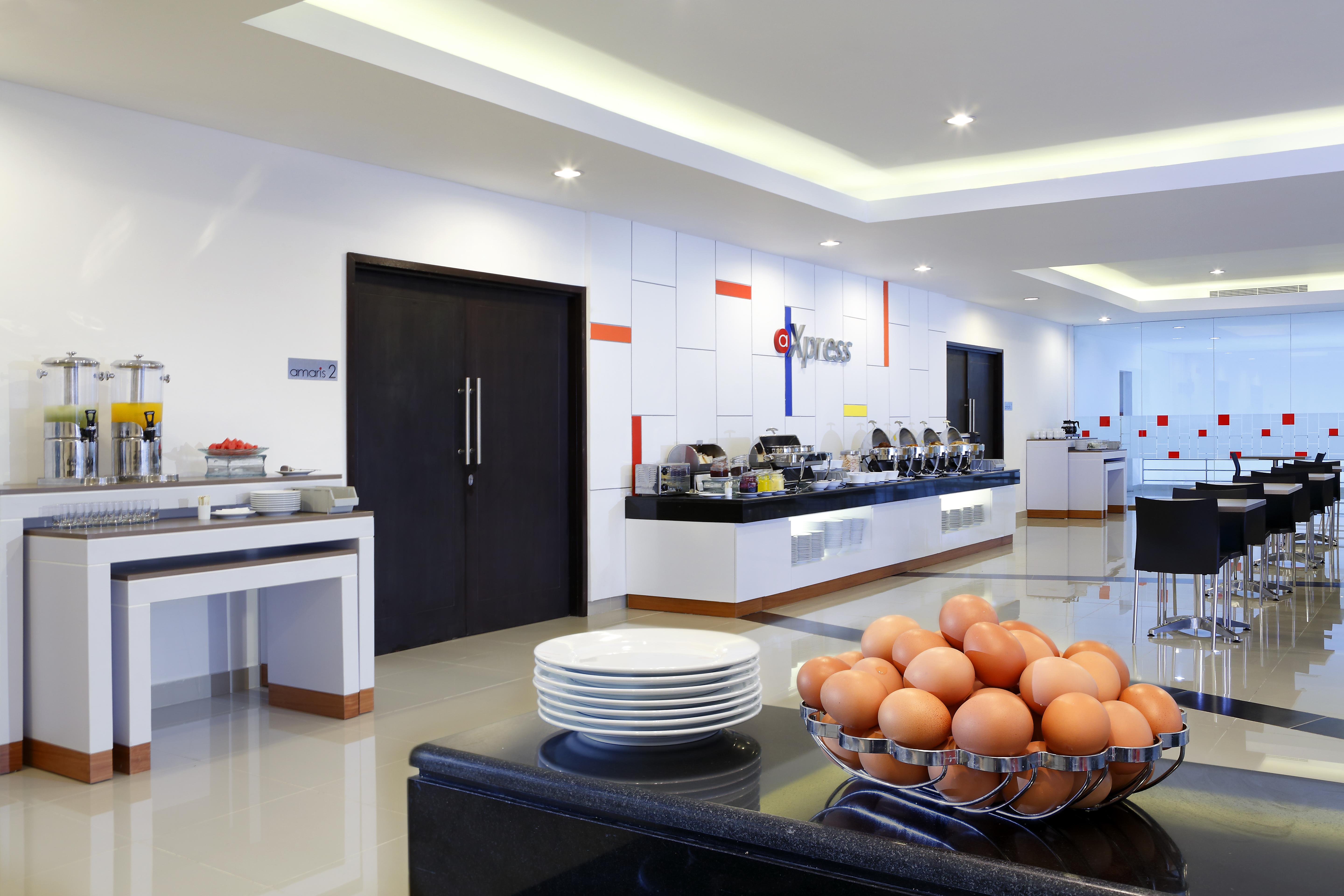 Amaris Hotel Ponorogo Εξωτερικό φωτογραφία